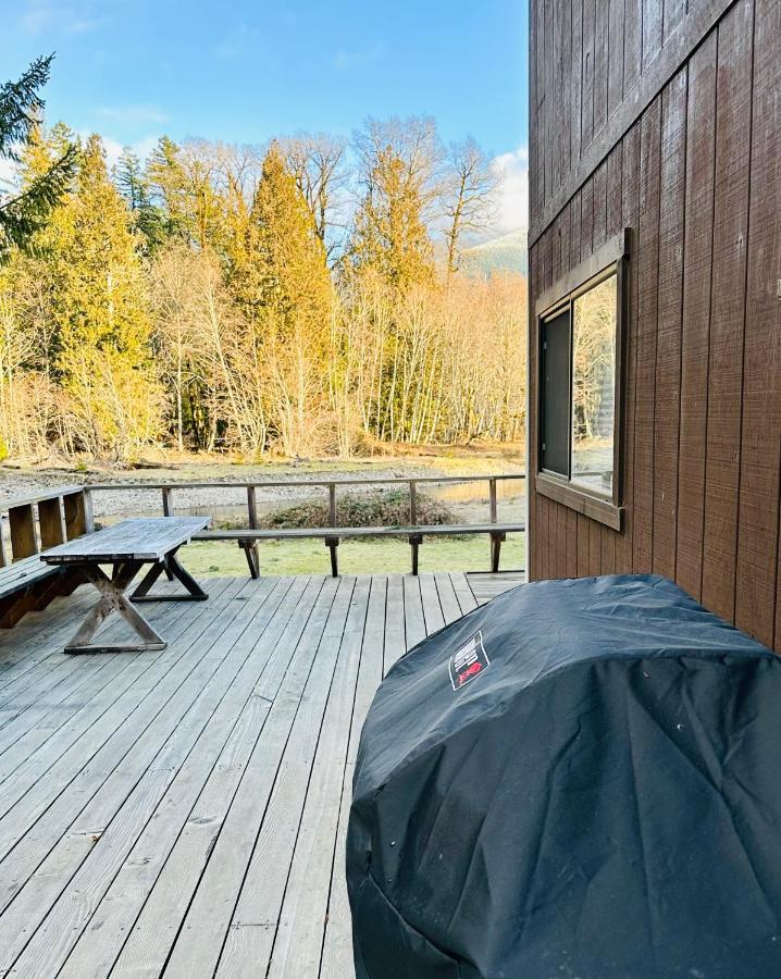 Waterfront Cabin At White Pass And Mount Rainier National Park Packwood Exterior foto